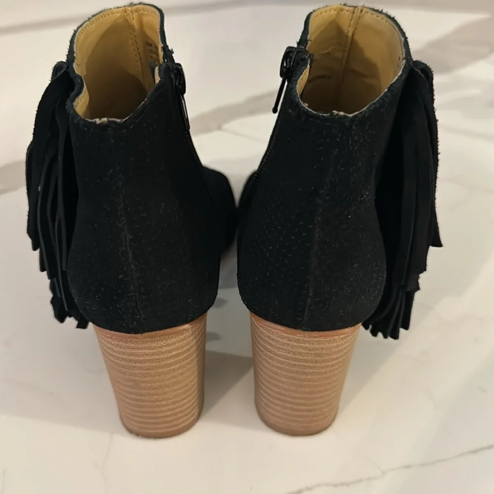 Kensie‎ suede booties